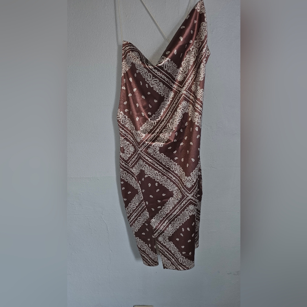 Brown And White Short Dresses Size S